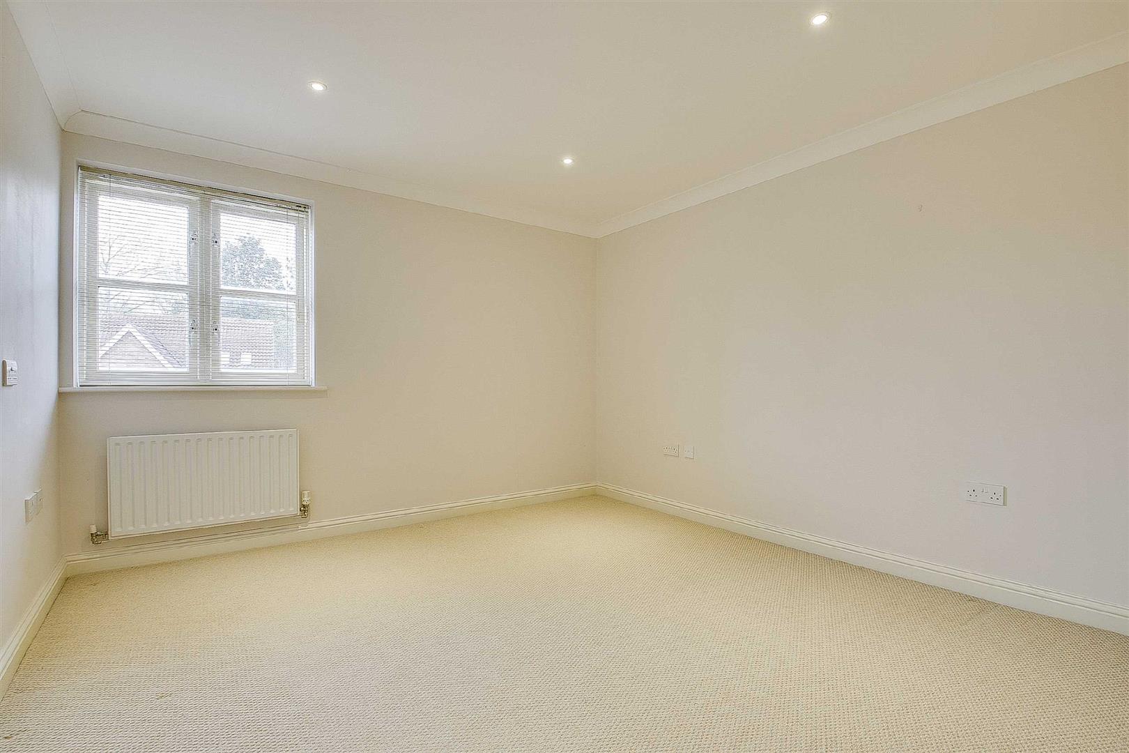 Woodall Close, Middleton, Milton Keynes